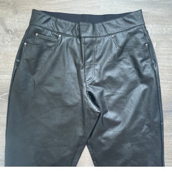 SPANX Leather Like Black Faux II Slim Straight Leg Pants High Rise Shaping 37" w - Picture 2 of 8